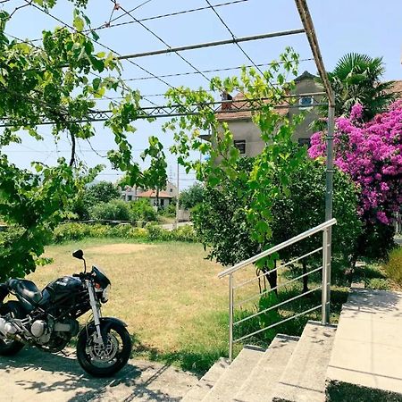Peaceful, Cosy Tivat Guesthouse 外观 照片