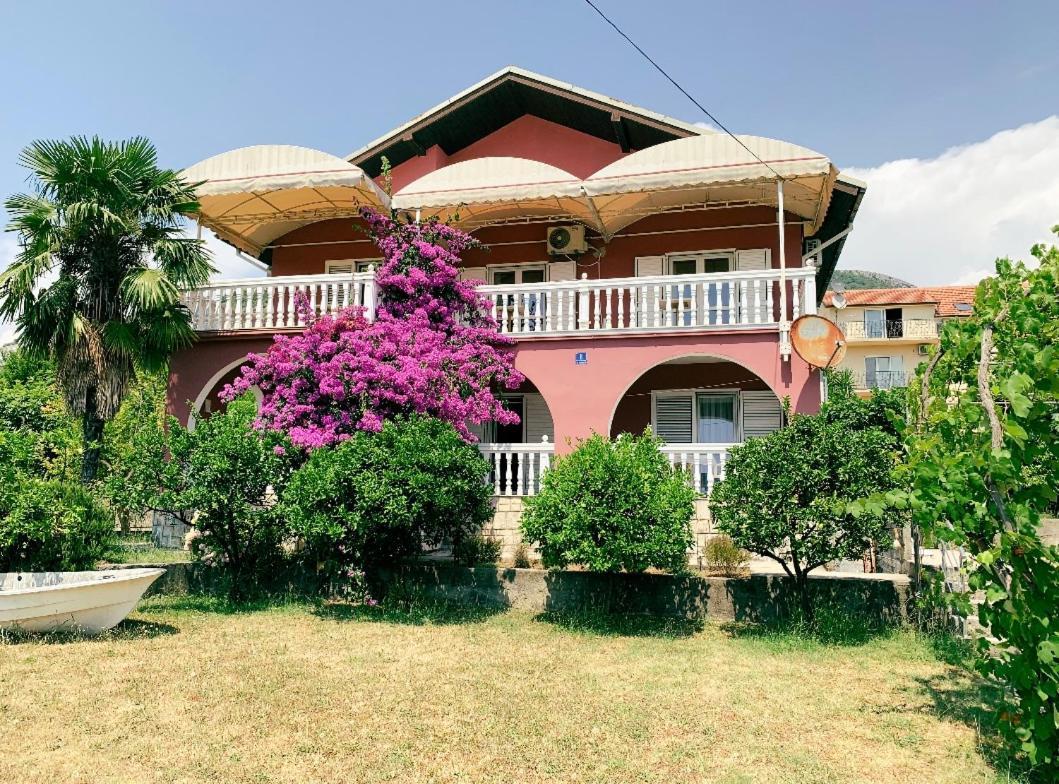Peaceful, Cosy Tivat Guesthouse 外观 照片