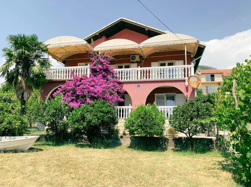 Peaceful, Cosy Tivat Guesthouse 外观 照片