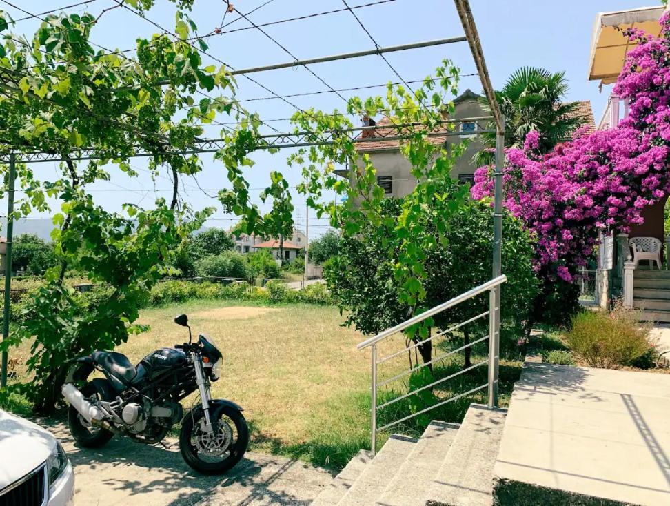 Peaceful, Cosy Tivat Guesthouse 外观 照片